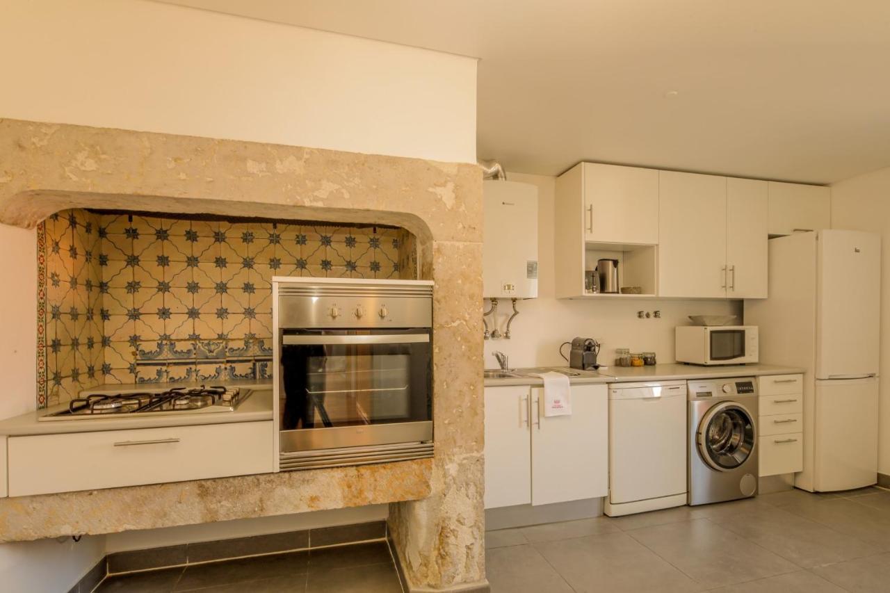 Chiado Premium Two Bedroom Apartment By Les Deux Mariettes Lisbon Exterior photo
