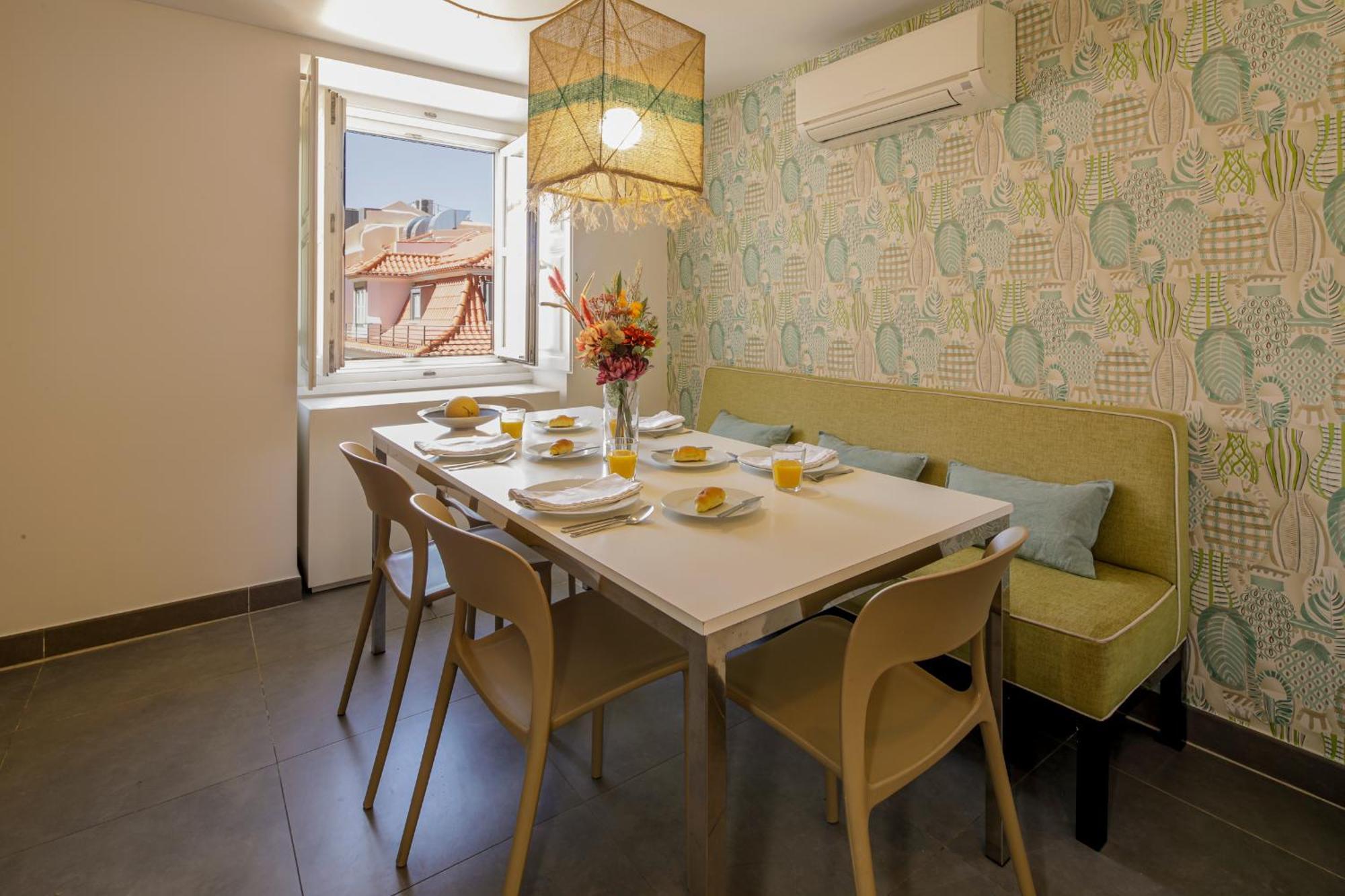 Chiado Premium Two Bedroom Apartment By Les Deux Mariettes Lisbon Exterior photo